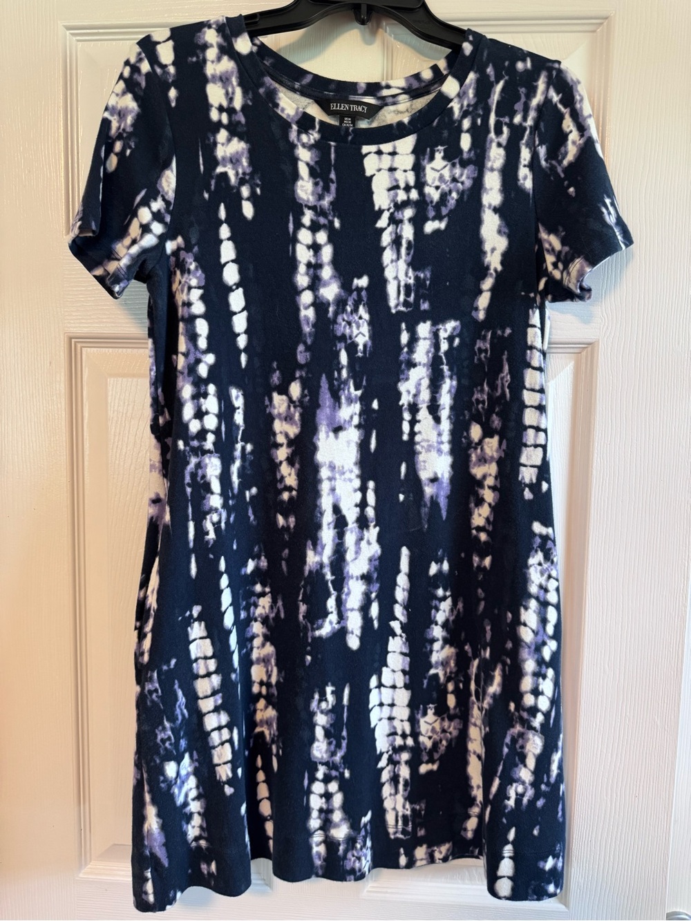 Ellen Tracy Navy and White Tie-Dye Short Sleeve Mini Dress